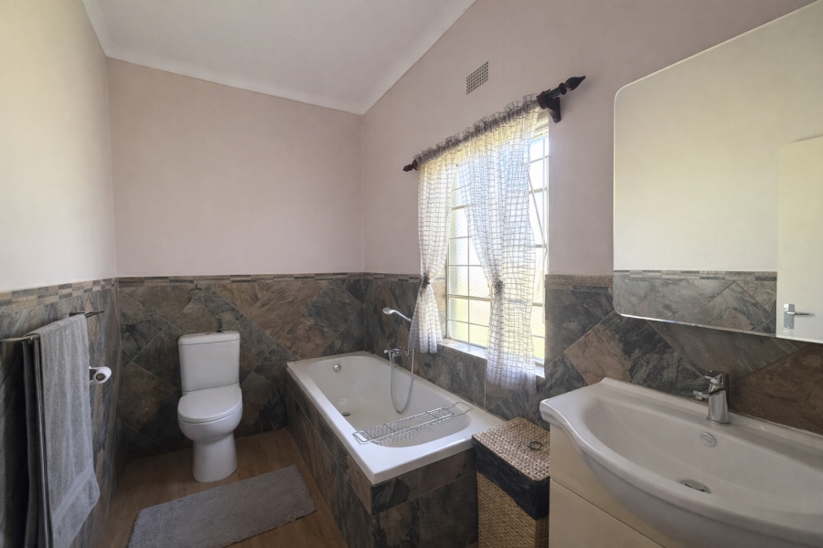 Commercial Property for Sale in Swartruggens North West